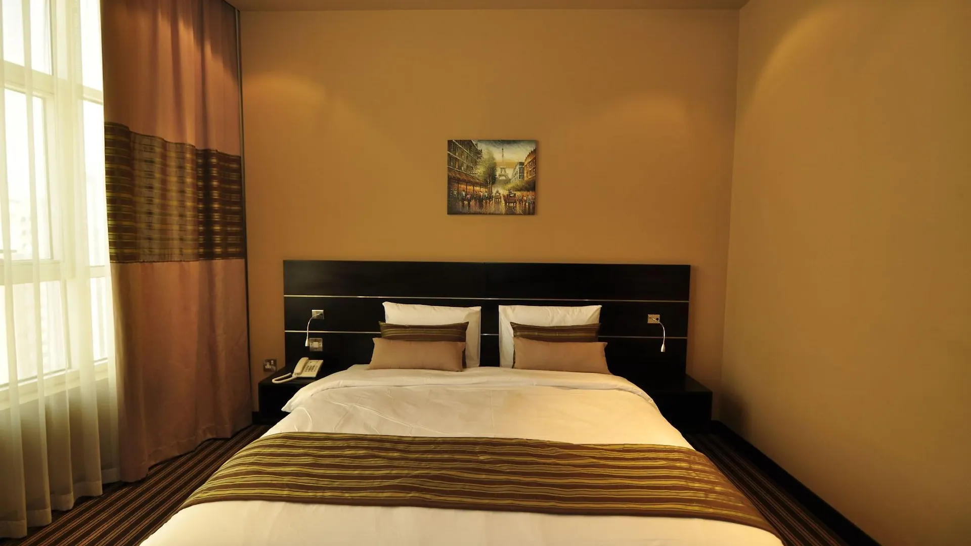 ***  Aldar Hotel Šardžá Spojené arabské emiráty
